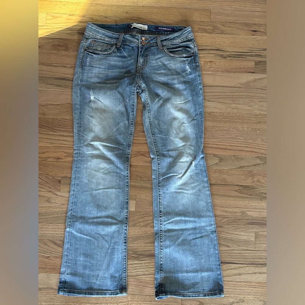 Vigoss Blue Distressed Jeans - Picture 2 of 8